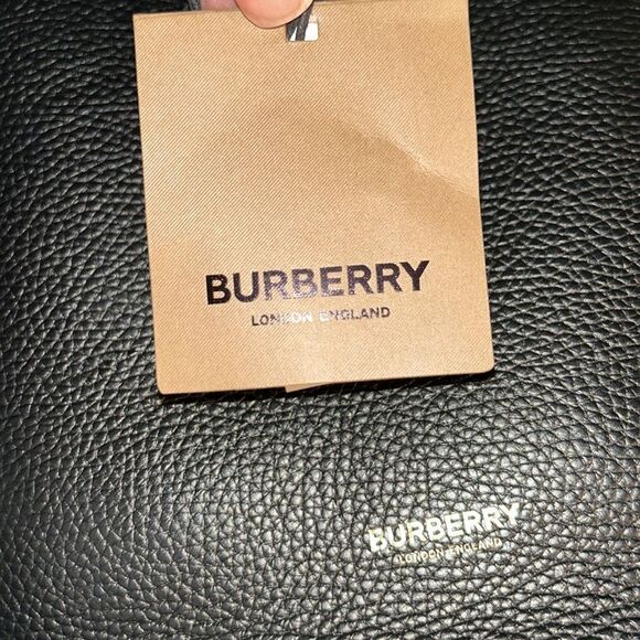 Authentic  Burberry Leather Black Shoulder Bucket Bag - Picture 12 of 15